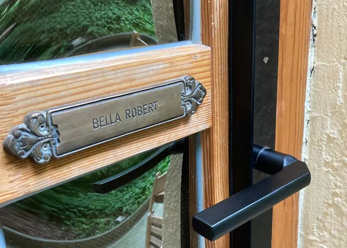 Bella * Budapeszt